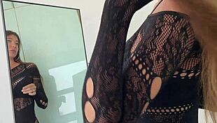 Big booty girlfriend dicked doggystyle