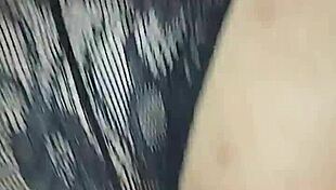 Thais vizinha gostosa offering her ass on fours