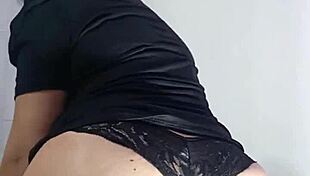 hot latina tia with giant cameltoe masturbates for nephew in tight leggings!