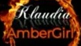 Klaudiaambergirl masturbating solo during storm 😍