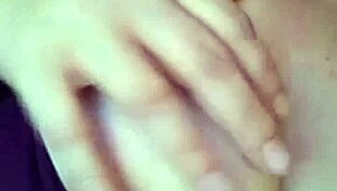 You want to cum on her face? No problem, here's a video for you!