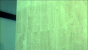 J'apprends à sucer des bites dans du porno vintage