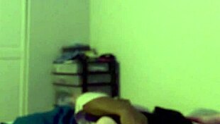 I'm a amature ebony godess ridin and doggystle in hommade vid