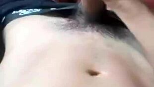 Young girl wakes up horny, masturbates in bed 😏