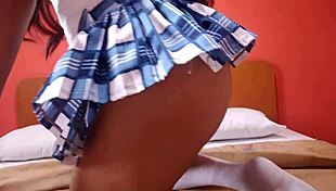 สาวมหาลัยอายุ 18+ เย็ดกับพ่อเลี้ยงในนัดลับ