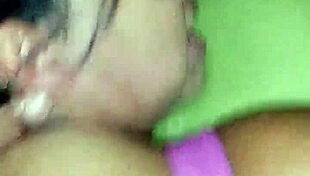 Thais vizinha gostosa offering her ass on fours