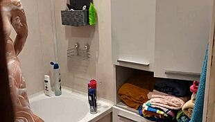 Caught Stepsister Bathing Naked