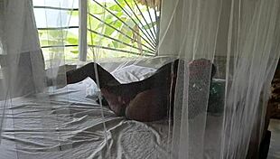 Found my hermanastra masturbating with a vibrator, couldn’t resist helping her! 😜