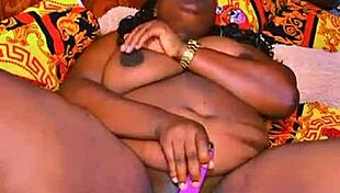 sundaydogood614, got any hot shaved lesbian action in latest vid?