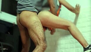 Hidden cam captures intense fuck with Mexican architect Nataly in public