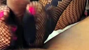 Jawan Visits Ex-Girlfriend At Friend'S House