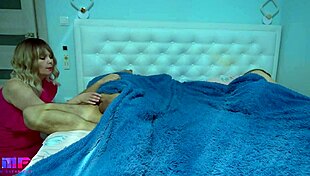 Stepdaughter sneaks in and fucks stepdad 😏