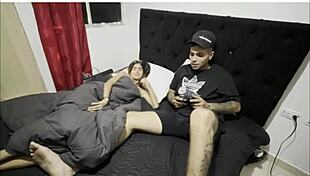 Despierto Y La Cachonda De Mi Hermanastra Quiere Mi Leche Desde La Mañana Historia Completa