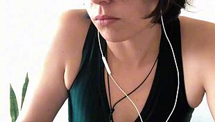 my wife make a handyshow for me