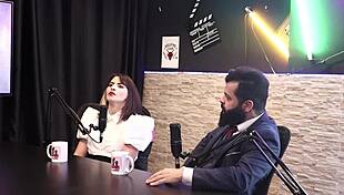 Eles criaram uma produtora e sofreram muito no mercado, tomaram golpe e ela estava grávida quando entrou no mundo pornô - lady snow e lord kenobi sheer red