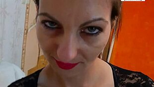 Wow, petite brunette Linda gets fucked hard on casting!