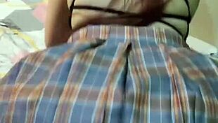 ngentot sampai crot didalam memek istri teman