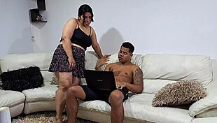 Horny bitch loves deepthroat 😈