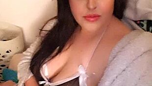 Kandy kane deepthroats with big tits