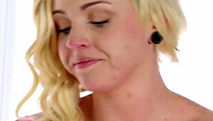 i massage teen masseuse then she gets cumshot facial