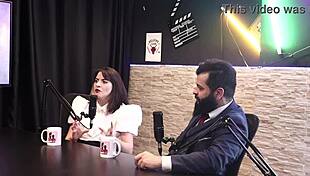 Eles criaram uma produtora e sofreram muito no mercado, tomaram golpe e ela estava grávida quando entrou no mundo pornô - lady snow e lord kenobi sheer red