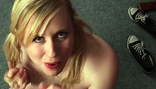 nasty hottie overwhelmed by cumshots on her face, gulping every drop