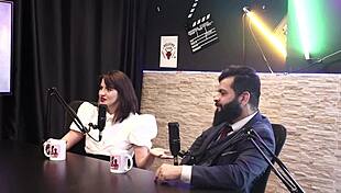 Eles criaram uma produtora e sofreram muito no mercado, tomaram golpe e ela estava grávida quando entrou no mundo pornô - lady snow e lord kenobi sheer red