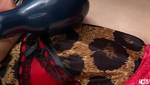 Miyu Aisaki craves hard fucking!