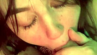 dtwiggy sucks cock in emo milf update