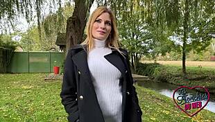 Magnificent Blonde Rose Of 22