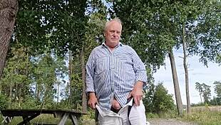 Chris Goes Solo Outdoors in Steamy Homemade European Clip