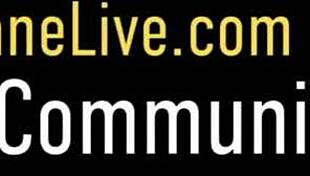 horny sunny lane fingers her wet pussy in the car backseat 😈