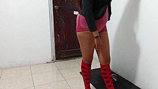 wow, my favorite whore bends over doing aerobics, 18 and future stepmother!