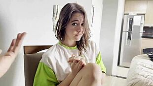 i only trust my bestie to take my virginity free