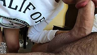 prostituta tetona pide preservativo pero se lo quito y la dejo goteando de leche 😏