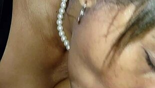 Suegrei mele îi place să-mi sugă pula într-o întâlnire homemade fierbinte cu țâțe naturale.