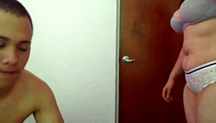 Chubby Latina Helgahot02 sucks and gets fucked deep
