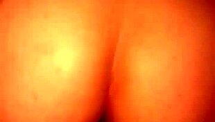 this chubby latina's got a nice ass 😍