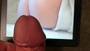 Mark Bored: Wanna Fuck That Ass