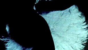 Vintage lesbians exploring retro pussy licking in pornostalgia