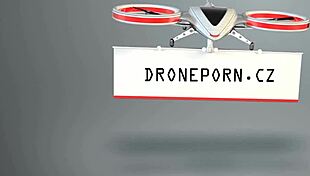 i love that red dress upskirt on the milf at the beach