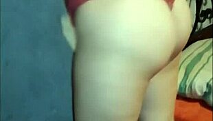 sensual milf big ass horny wants cock tonight