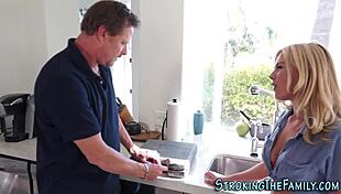 Hey, teen stepdaughter got soaked in that facial blowjob