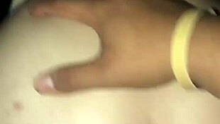 this chubby latina's got a nice ass 😍