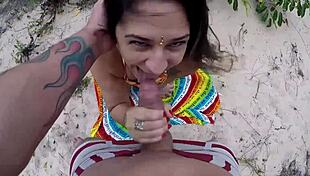 Hidden blowjob in the dunes