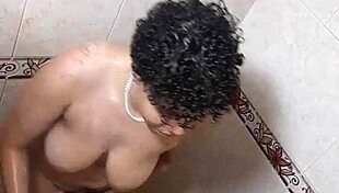 does this latina lesbian squirt in her shower?