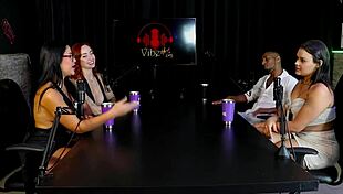 Morena Safada Rebola On Negro Top Delícia