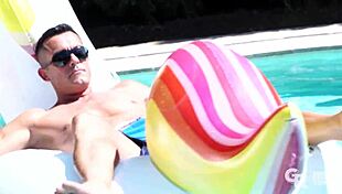 Girls Rimming Sensual And Dirty Poolside