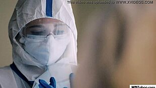 Lola Fae Squirts During Masked Covid Sex