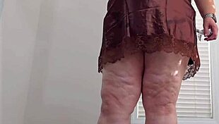 Deep inside, this mature lady craves young energy